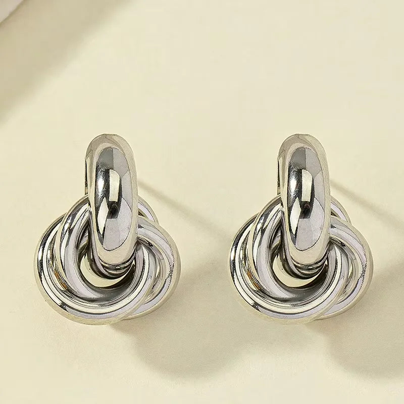 Elegant Knot Signature Earrings